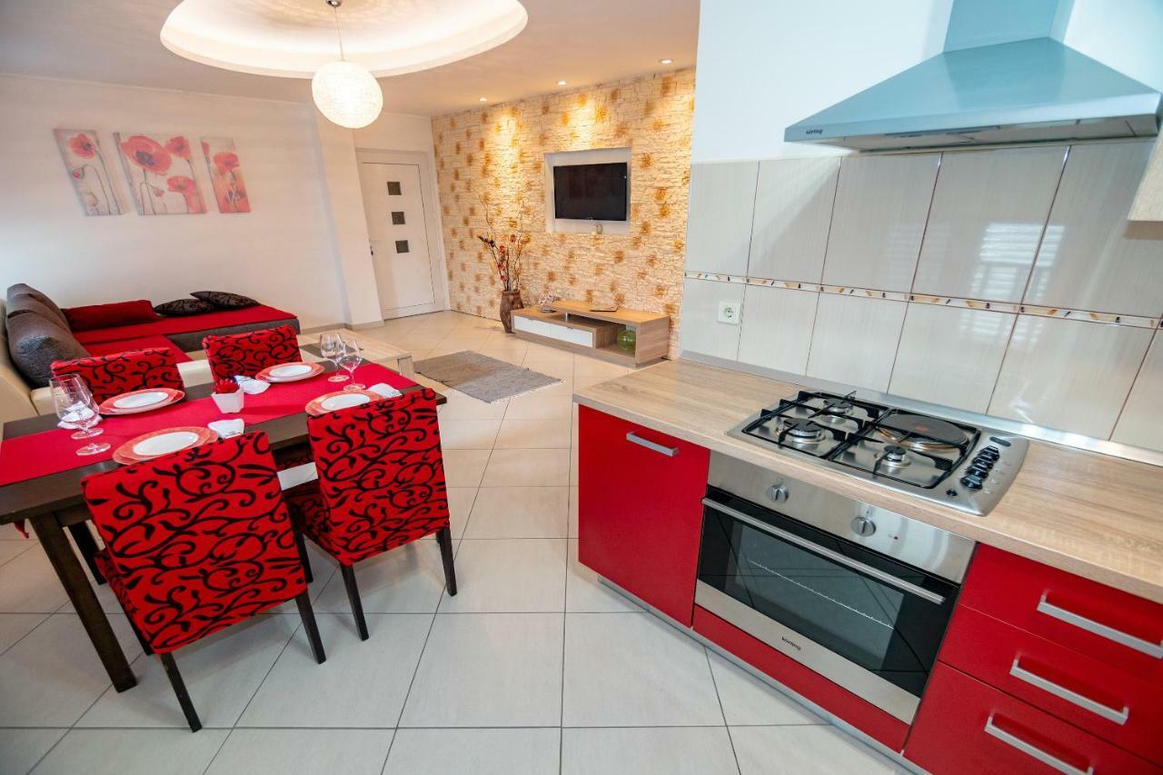 Apartmani Ivan 로파르 외부 사진